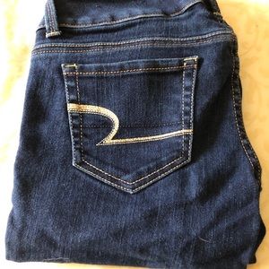 American Eagle Crop Jeans